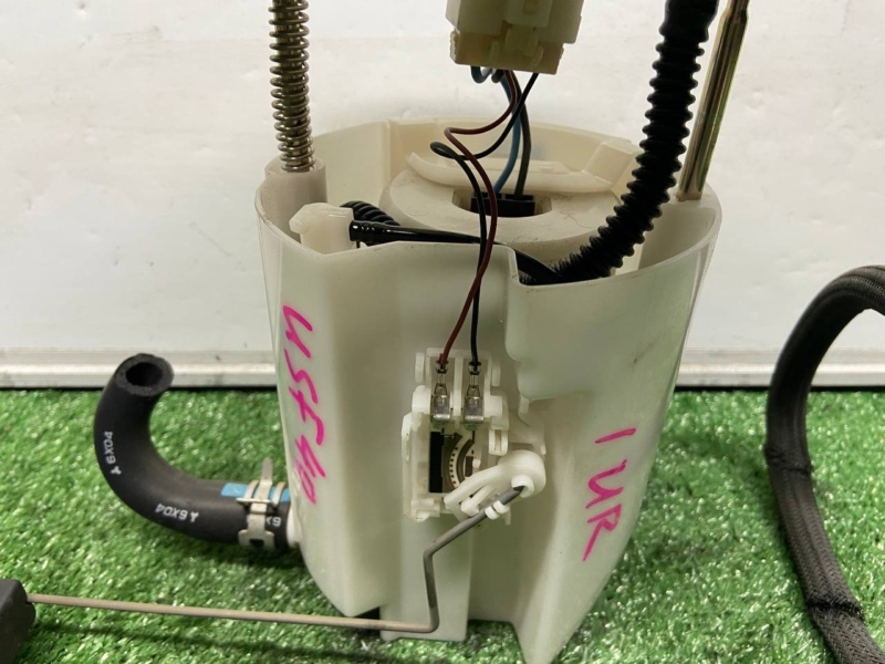 Топливный насос LS460 USF40 1URFSE