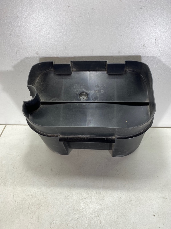 Кожух противоугонной блокировки Audi A6 2010-2014 C7 4G5827569A Б/У