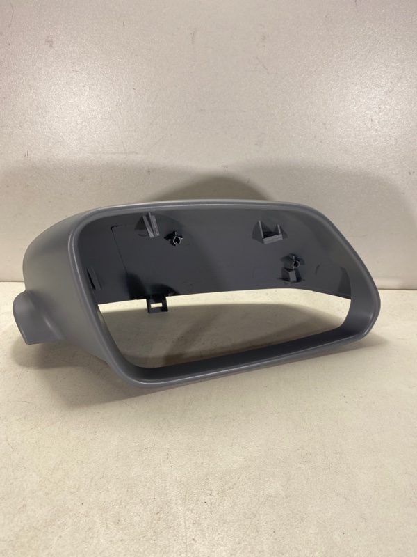 Крышка зеркала правая Skoda Octavia 2004-2008 A5 SK061092R новая