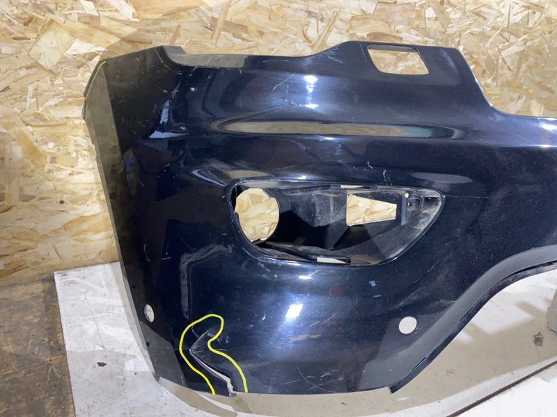 Бампер передний Jeep Grand Cherokee WK2 Бампер передний Jeep Grand Cherokee WK2