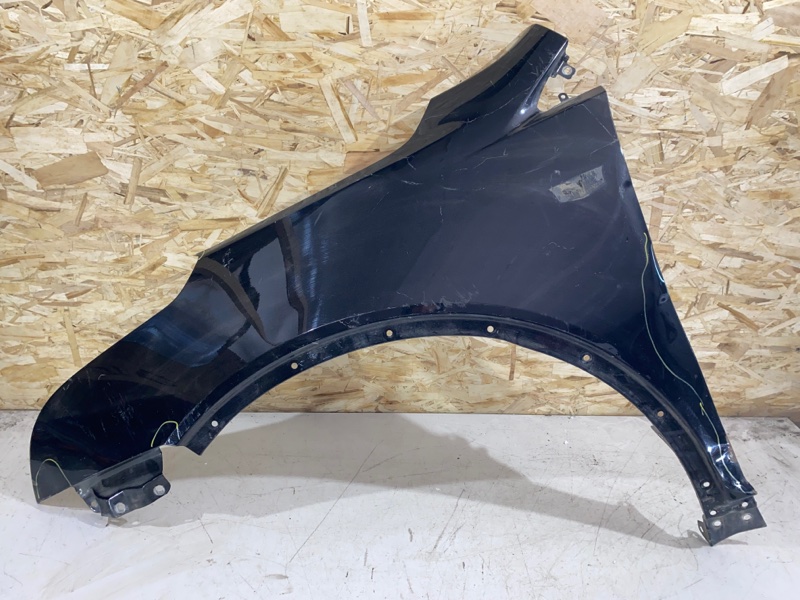 Крыло переднее левое Cadillac XT5 2016-2021 84132973 Б/У