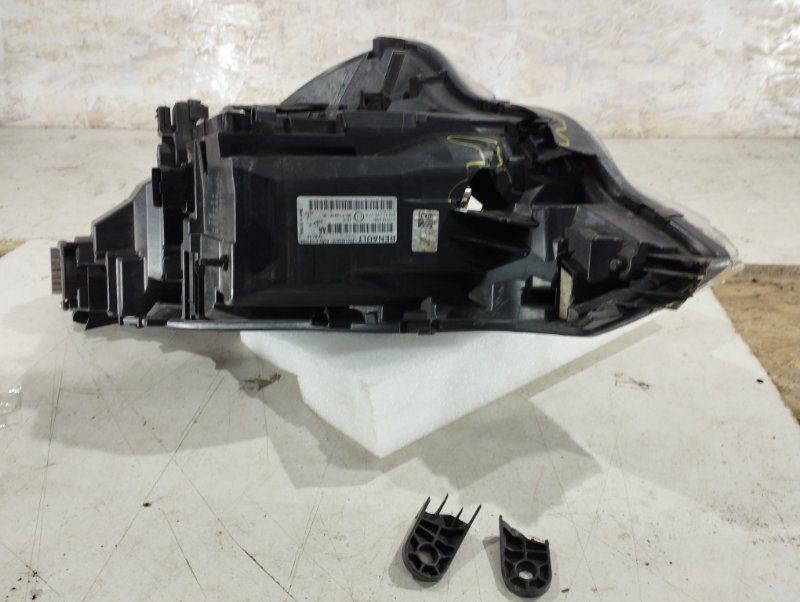 Фара светодиодная правая Arkana