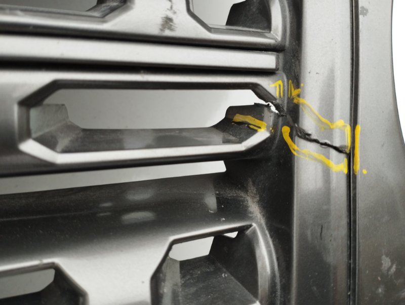 Решетка радиатора Range Rover Vogue 2012-2017 4 Решетка радиатора Range Rover Vogue 2012-2017 4