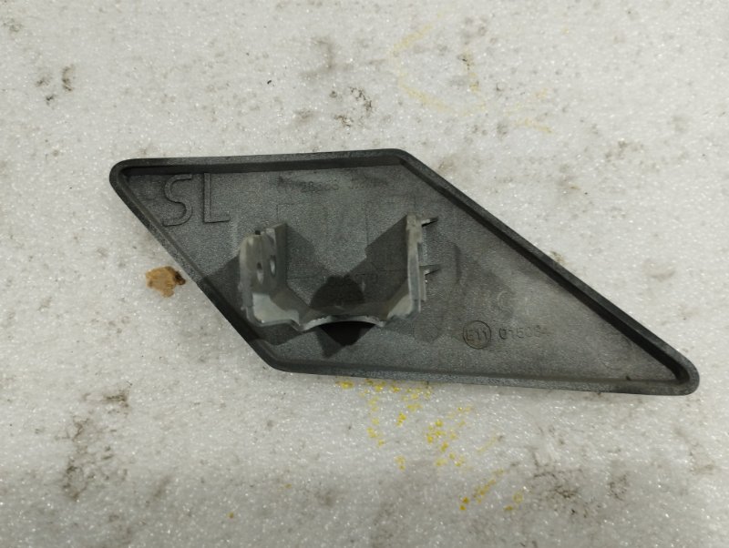 Крышка форсунки омывателя фар правая Teana J32 Крышка форсунки омывателя фар правая Teana J32