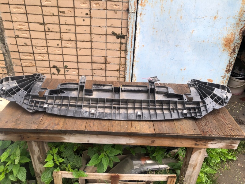 Защита бампера передняя Toyota Camry 2017-2021 XV70 5261833110 Б/У