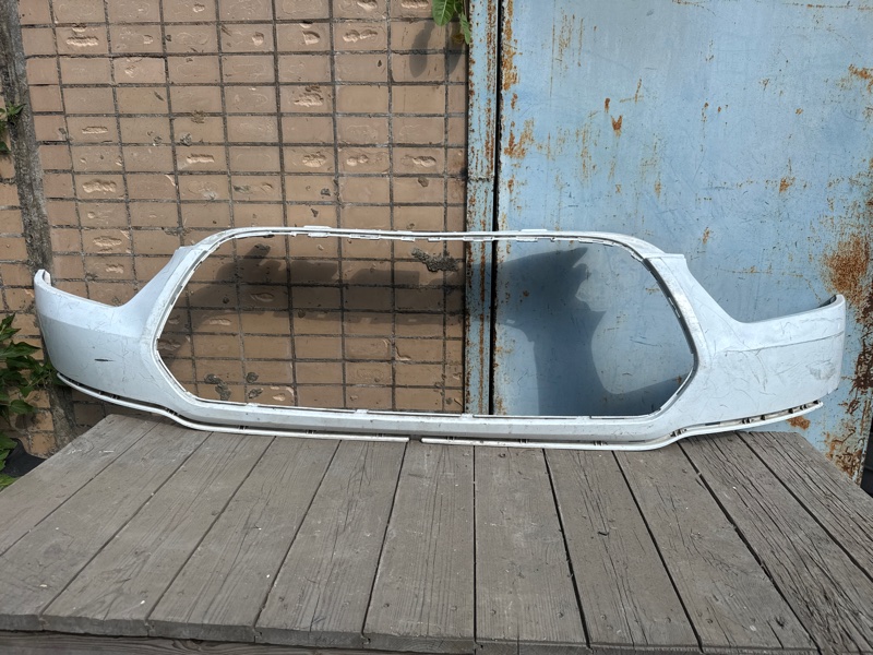 Бампер передний Ford Transit 2014-2022 TTG BK3117F003AHW Б/У