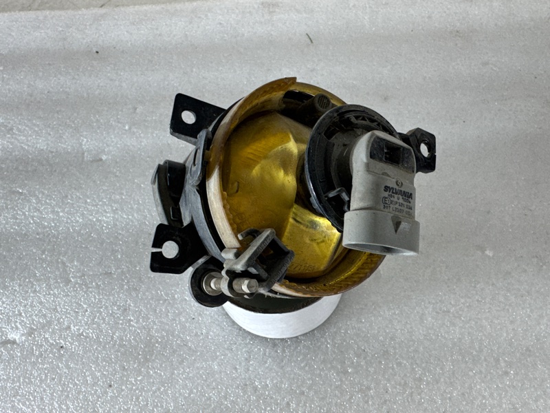 ПТФ передний правый Jetta 2005-2010 5