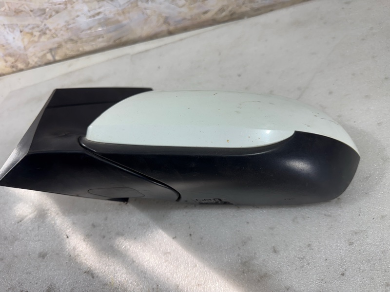 Зеркало боковое левое Hyundai Solaris 2