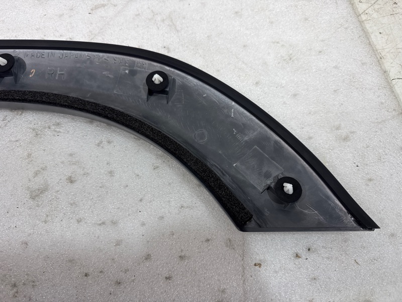 Расширитель крыла задний правый Forester 1997-2002 SF