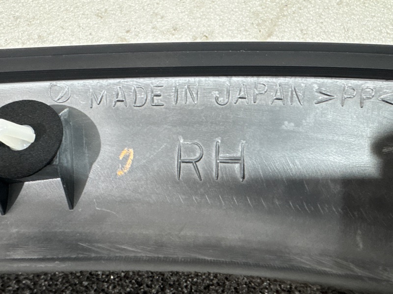 Расширитель крыла задний правый Forester 1997-2002 SF