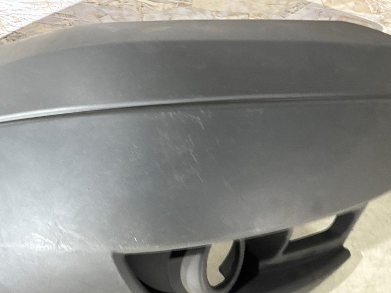 Бампер передний правый Ford Transit TT9 Бампер передний правый Ford Transit TT9