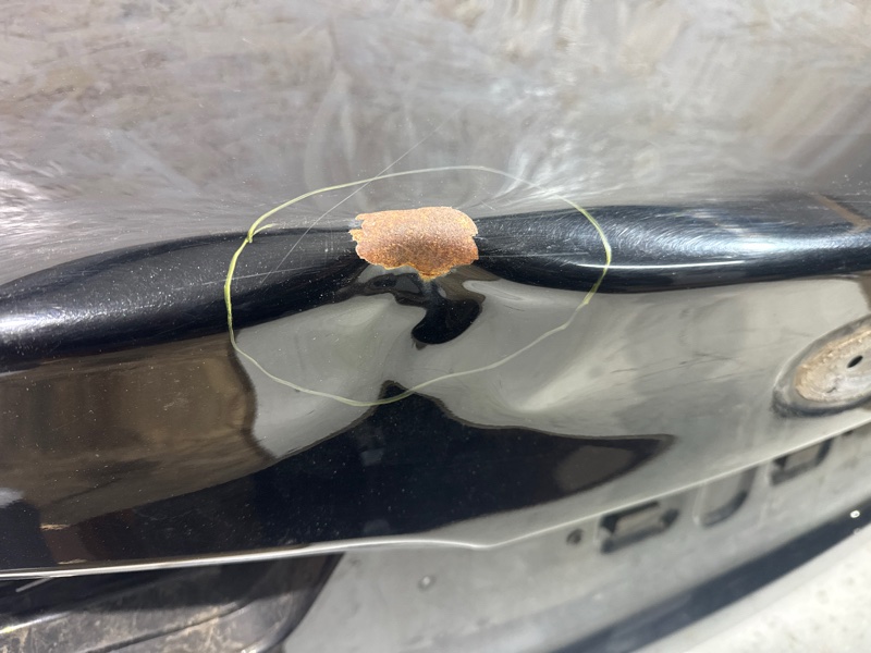 Крышка багажника Rio 2011-2017 3 Крышка багажника Rio 2011-2017 3