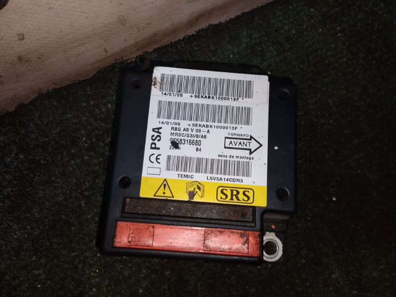 Запчасть блок управления air bag Citroen c3 2005 Хетчбэк 1.4 i 75 (TU3JP) 9658316680 Б/У Блок управления Air Bag Citroen c3 2005 Хетчбэк 1.4 i 75 (TU3JP) 9658316680 Б/У