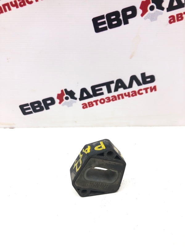 Запчасть крепление радиатора Skoda Octavia A4 2007 лифтбэк 1.6 BFQ 1U0121367A Б/У Крепление радиатора Skoda Octavia A4 2007 лифтбэк 1.6 BFQ 1U0121367A Б/У