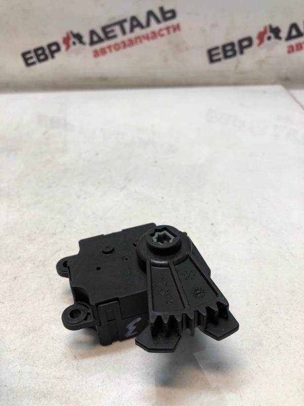 Сервопривод заслонок печки Citroen C4 хетчбек 1.6 i 16v 110 (TU5JP4)