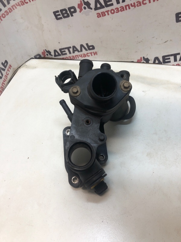 Корпус термостата Seat Ibiza 1998 Хетчбэк 1.0 AER 232750 03212111 Б/У