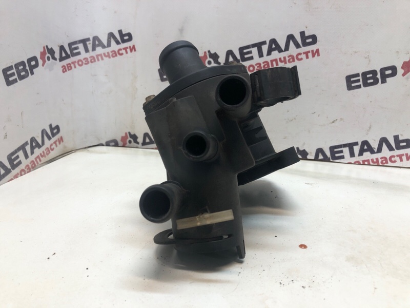 Корпус термостата Ibiza 1998 Хетчбэк 1.0 AER 232750