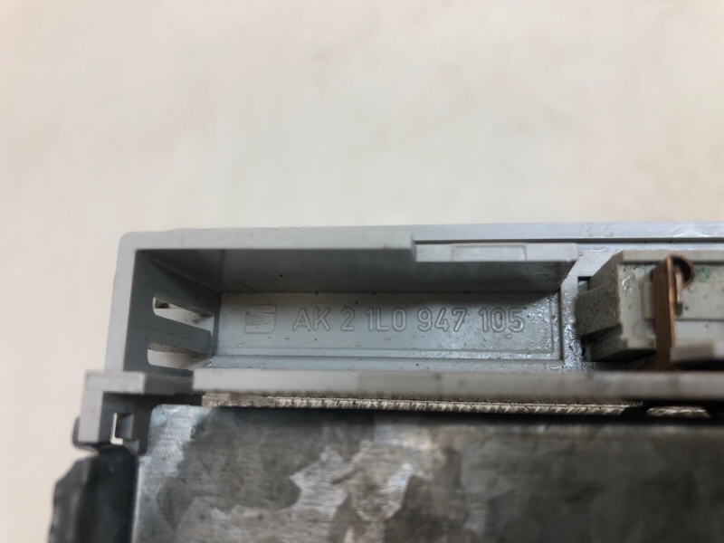 Плафон подсветки салона Ibiza 1998 Хетчбэк 1.0 AER 232750