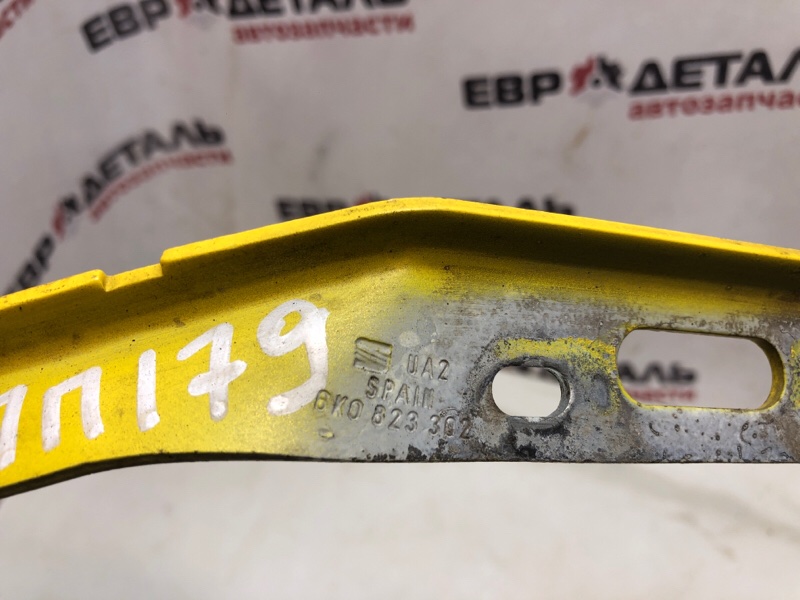 Петля капота правая Ibiza 1998 Хетчбэк 1.0 AER 232750