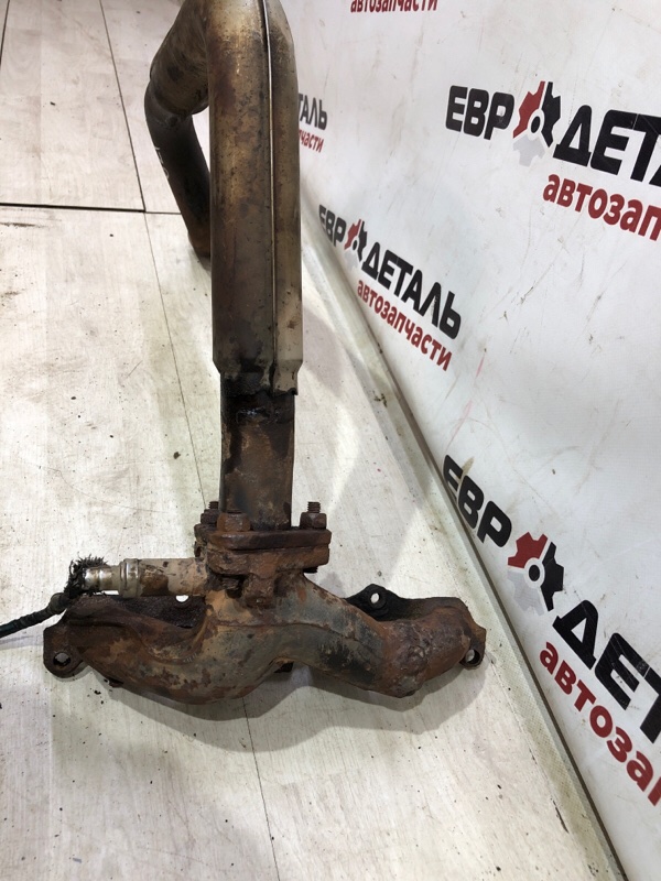 Коллектор выпускной Seat Ibiza Хетчбэк 1.0 AER 232750 Коллектор выпускной Seat Ibiza Хетчбэк 1.0 AER 232750