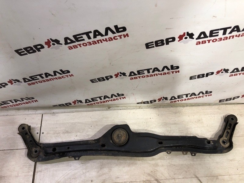 Балка под радиатор Ibiza 1998 Хетчбэк 1.0 AER 232750