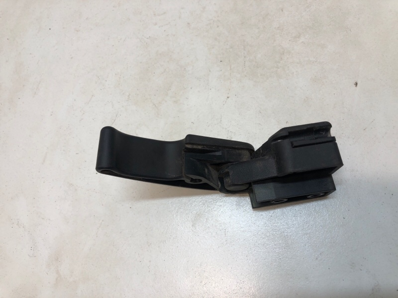 Ручка открывания капота Seat Ibiza Хетчбэк 1.0 AER 232750