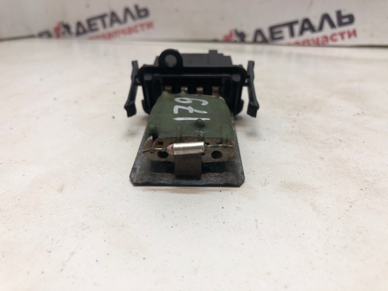 Резистор отопителя Ibiza 1998 Хетчбэк 1.0 AER 232750