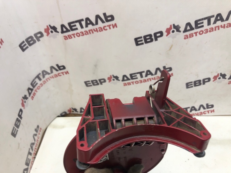 Лючок топливного бака c3 2002 Хетчбэк KFV