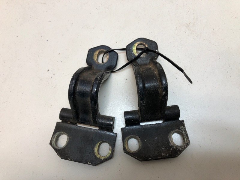 Петля двери багажника Mercedes Benz ML350 2003 внедорожник 3.7 112970 A1637400137 Б/У