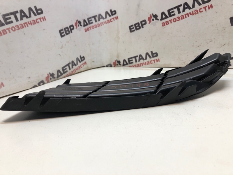 Заглушка ПТФ передняя правая Lancer 9 2004 Седан 1.6 4G18