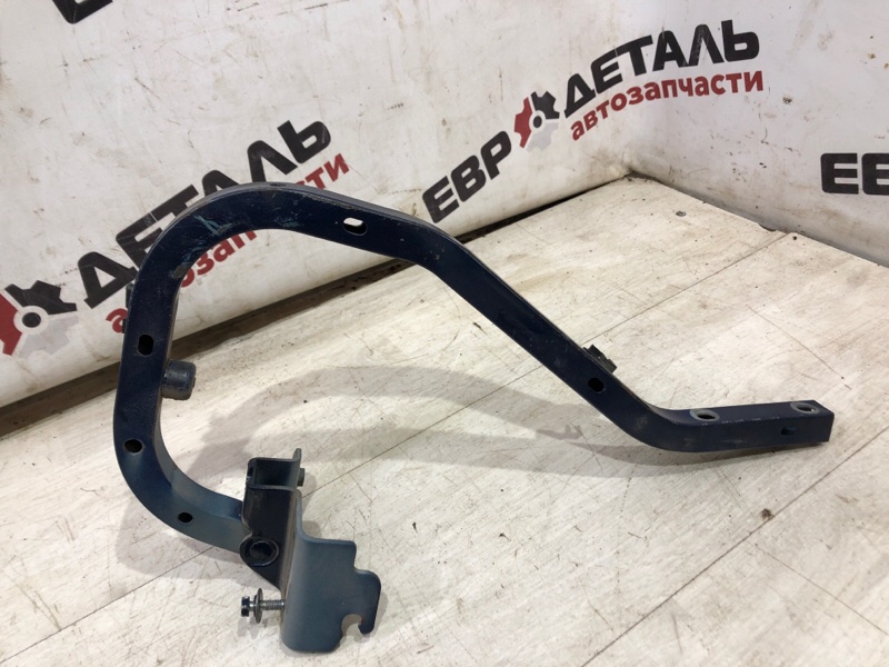 Петля крышки багажника Lancer 9 2004 1.3 4G13