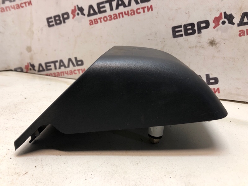 Стоп-сигнал Lancer 9 2004 1.3 4G13