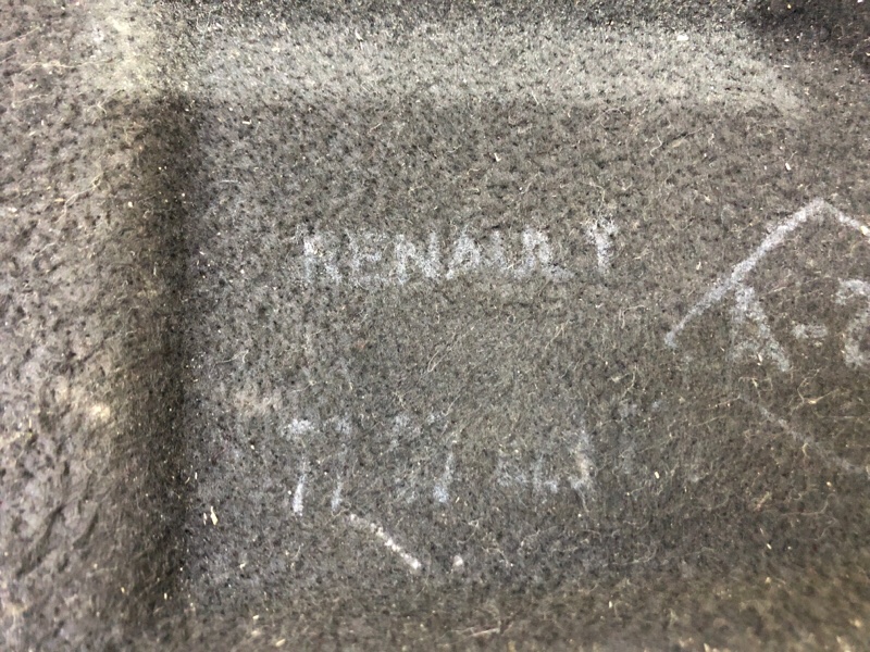 Полка багажника Megane 1 2000 Хетчбэк 1.4 K4JC750