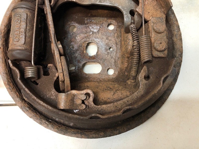 Механизм разведения колодок задний левый Ford Focus 1