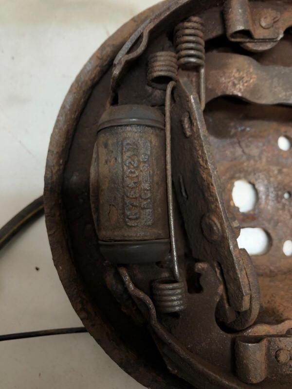 Механизм разведения колодок задний левый Focus 1 2004