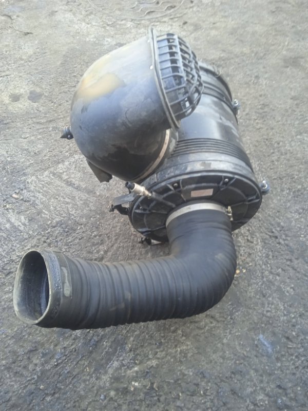 Корпус воздушного фильтра Shacman X3000 6X4 ТЯГАЧ wp12.430e50