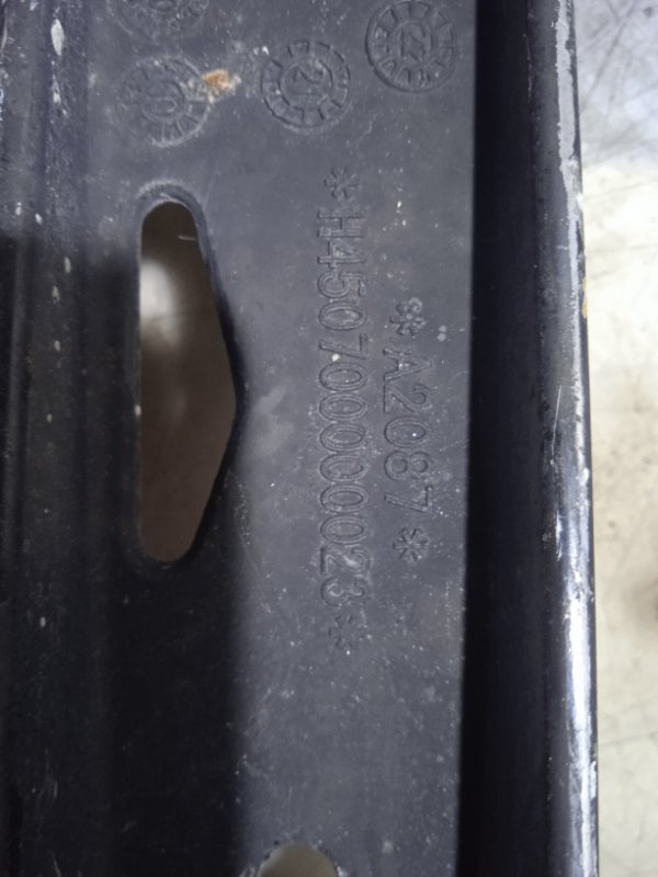 Крепление солнцезащитного козырька правое Auman 2022 ISG12E5440