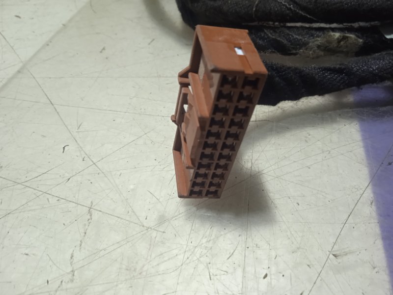 Электропроводка C7H MAX 4x2 2023 MC13.48-50