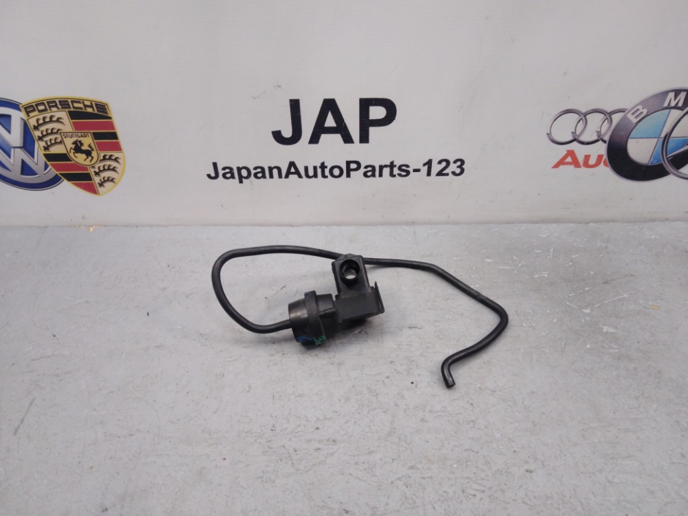 Клапан отопителя Audi A4 2009 1J0819809 контрактная