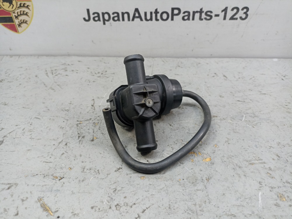 Клапан отопителя Audi A5 2010 1J0819809 контрактная