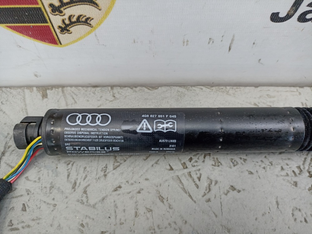Амортизатор крышки багажника левый A7 2015 4G CYPA