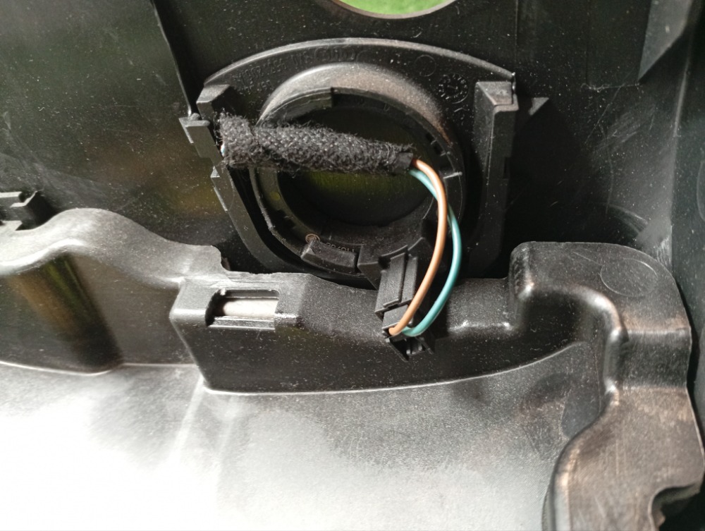 Кожух рулевой колонки Q3 2012 Кожух рулевой колонки Q3 2012