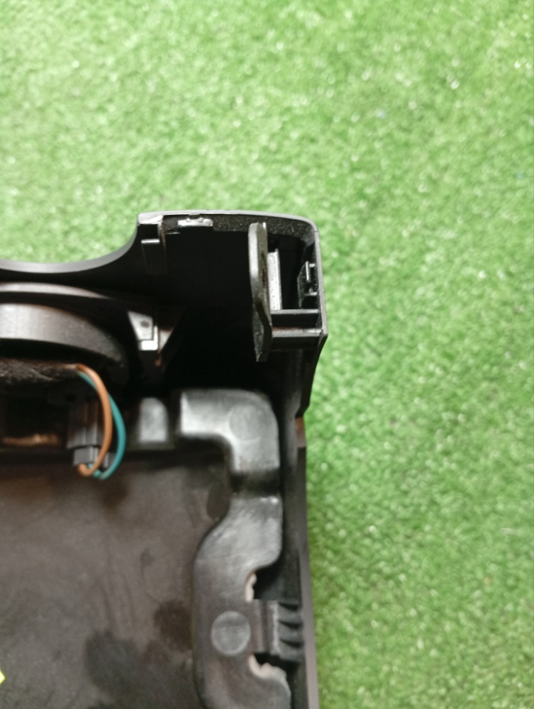 Кожух рулевой колонки Q3 2012 Кожух рулевой колонки Q3 2012