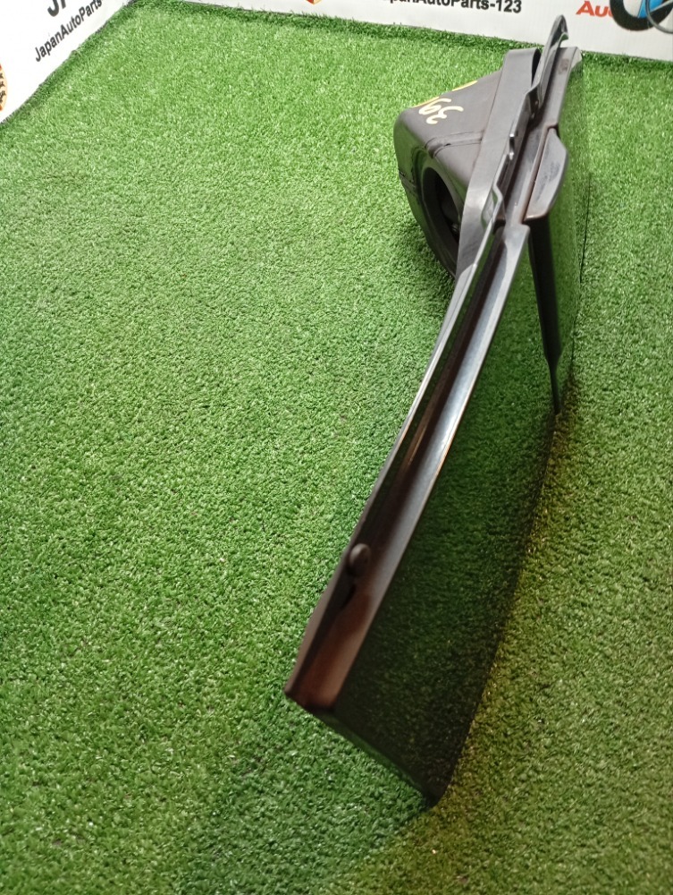 Лючок бензобака Viano 2007 w639