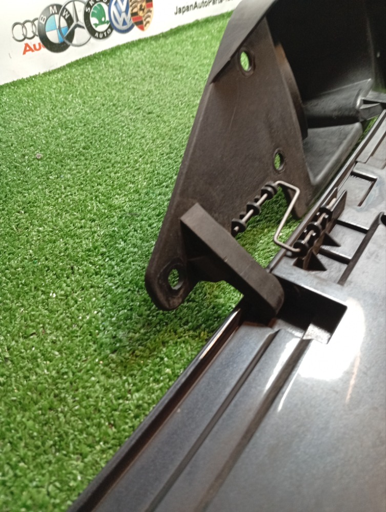 Лючок бензобака Viano 2007 w639