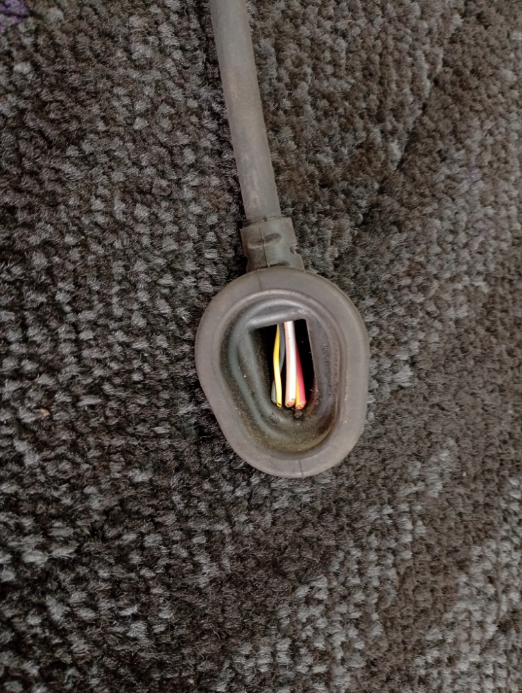 Проводка ABS задняя правая A4 2009