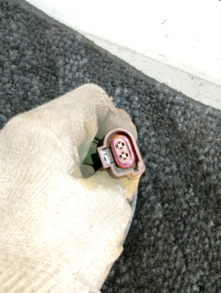 Проводка ABS задняя правая A4 2009