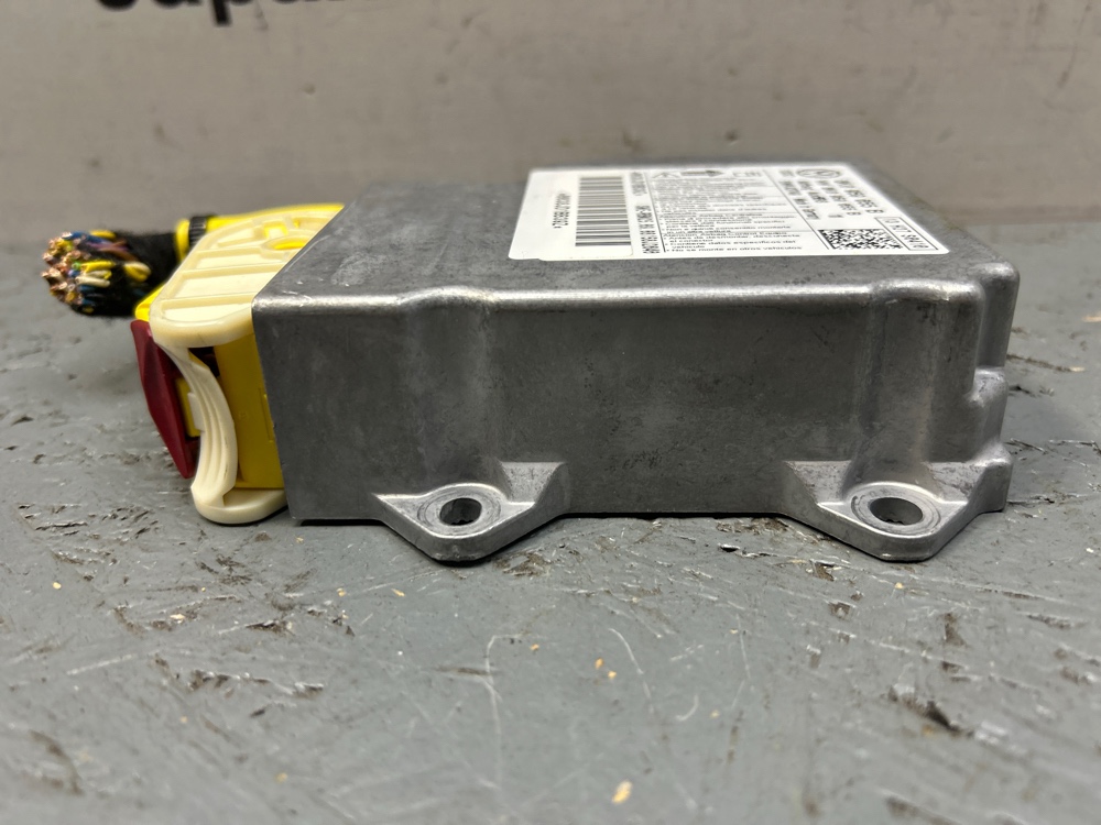 Блок управления airbag A4 2009 Блок управления airbag A4 2009