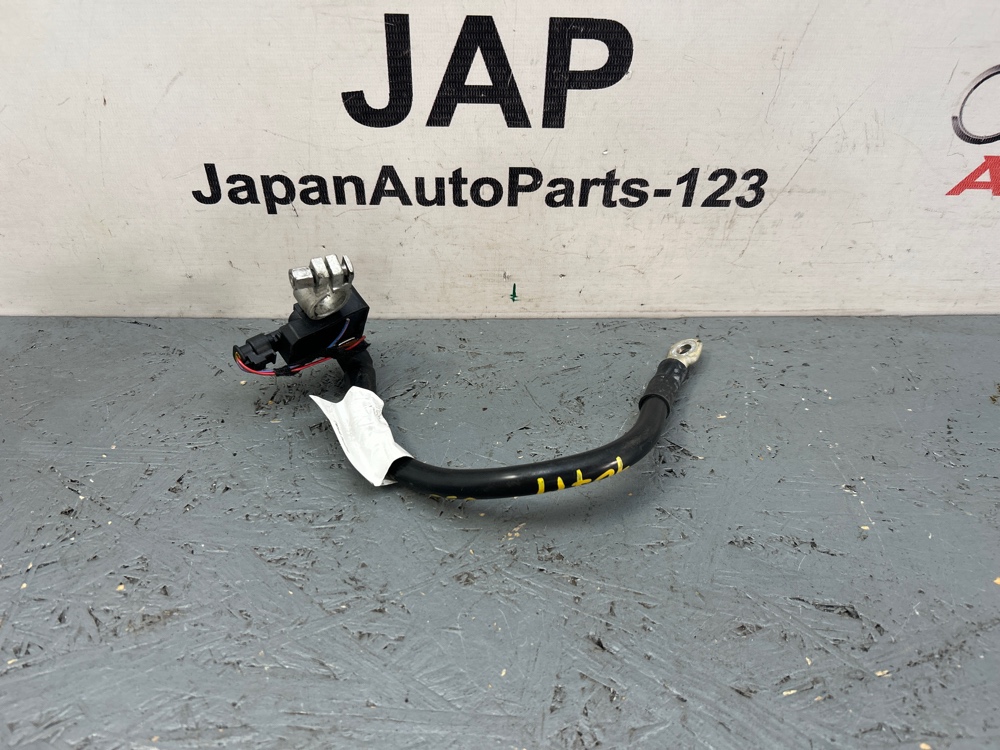 Клемма аккумулятора Audi Q5 2010 8R0915181 контрактная