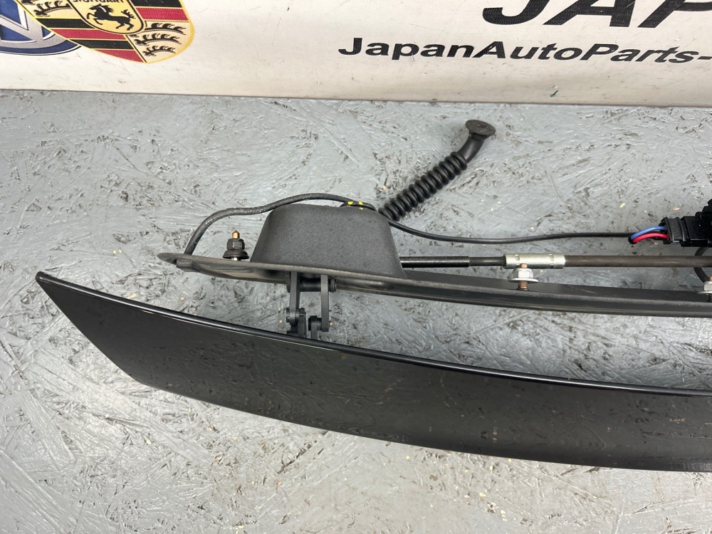 Спойлер на багажник TT 2007 Спойлер на багажник TT 2007